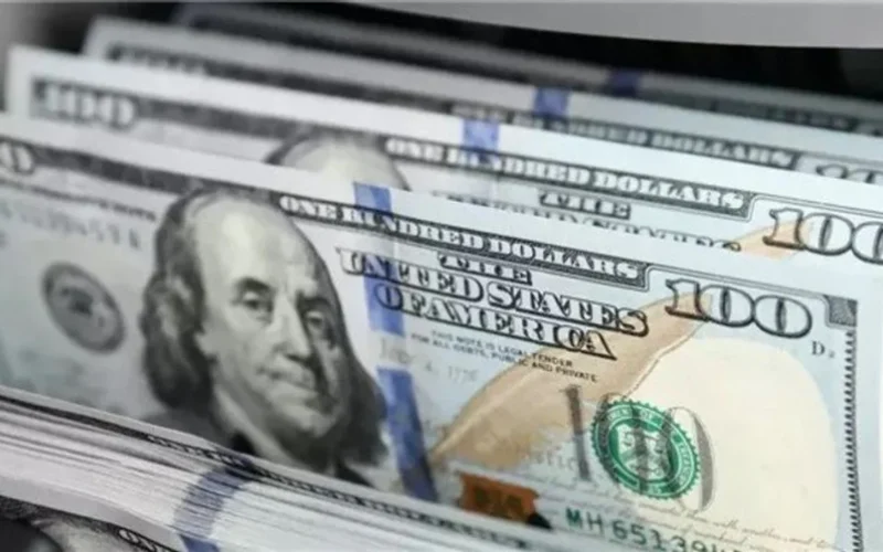 تغيرات في سعر الدولار أمام الليرة السورية بتعاملات اليوم الخامس من مارس